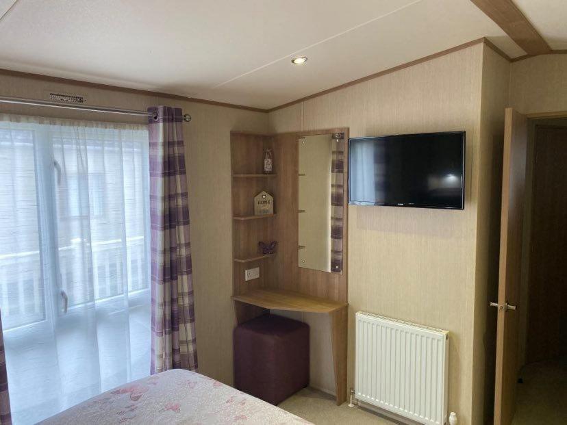 Kingfisher Court 2 Tattershall Lakes With Hot Tub Buitenkant foto
